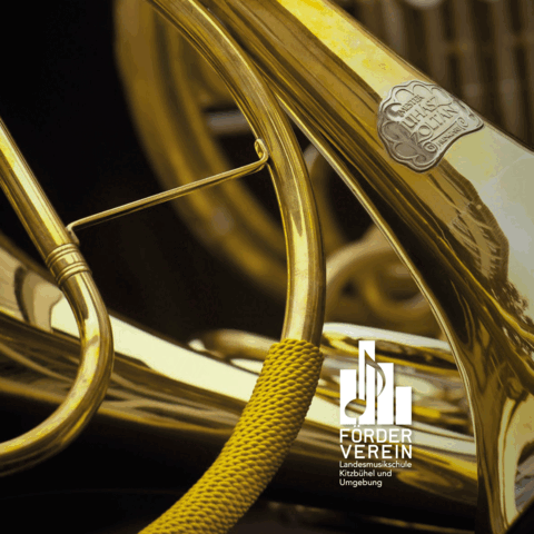 Waldhorn mit Logo vom Verein zur Förderung der LMS Kitzbühel