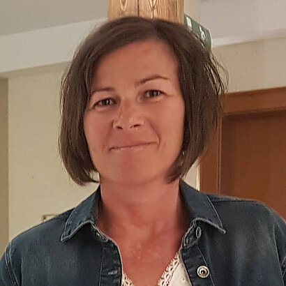 Portrait von Sekretärin Alexandra Grünfelder