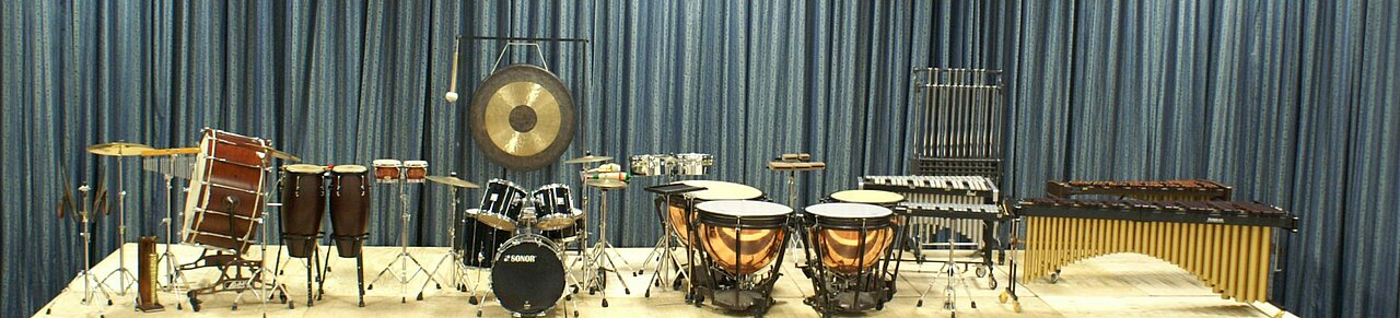 Bild mit diversen Schlagwerkinstrumente